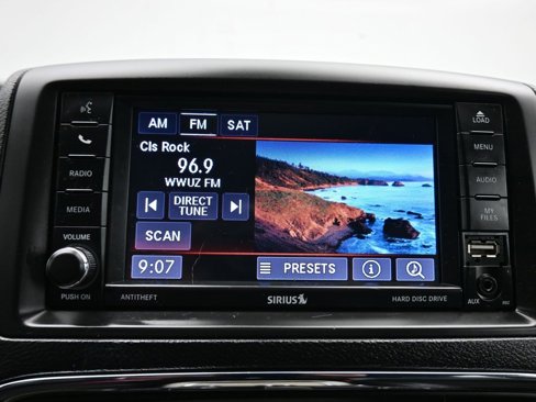 Used 2019 Dodge Grand Caravan SXT image 16