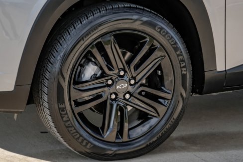 Used 2024 Chevrolet Trax ACTIV w/ Sunroof Package image 55