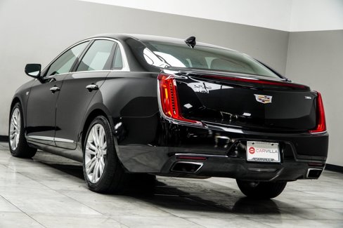 Used 2018 Cadillac XTS Luxury image 10