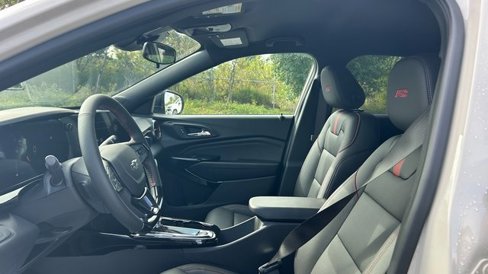 New 2026 Chevrolet Trax RS image 16