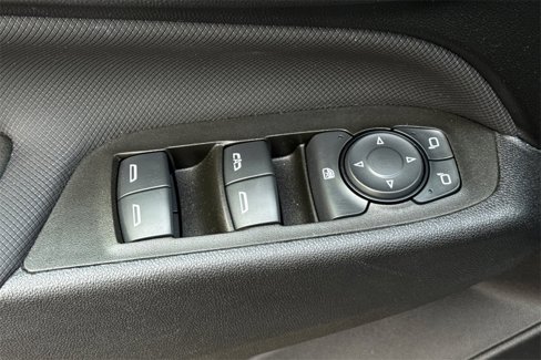 Certified 2023 Chevrolet Equinox RS w/ RS Leather Package image 12