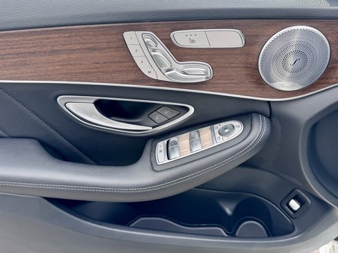 Used 2020 Mercedes-Benz C 300 4MATIC Sedan image 9