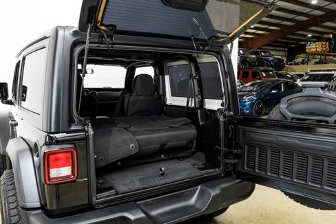 Used 2023 Jeep Wrangler Sport image 63