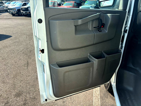 Used 2019 Chevrolet Express 3500 w/ Power Convenience Package image 22