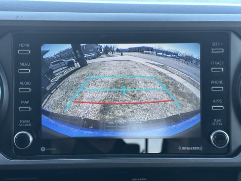 Used 2020 Toyota Tacoma TRD Off-Road image 34