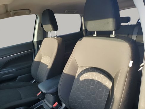 Used 2020 Mitsubishi Outlander Sport ES image 28
