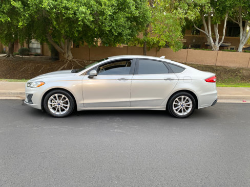 Used 2019 Ford Fusion SE image 17