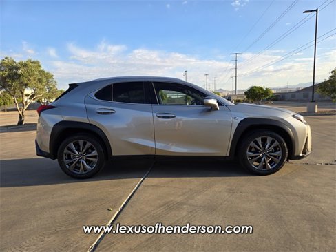 Used 2019 Lexus UX 200 F Sport image 8
