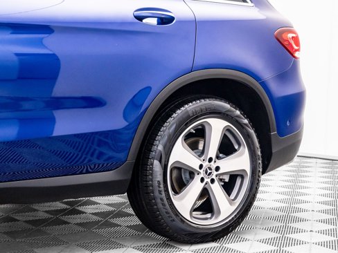 Certified 2020 Mercedes-Benz GLC 300 4MATIC image 35