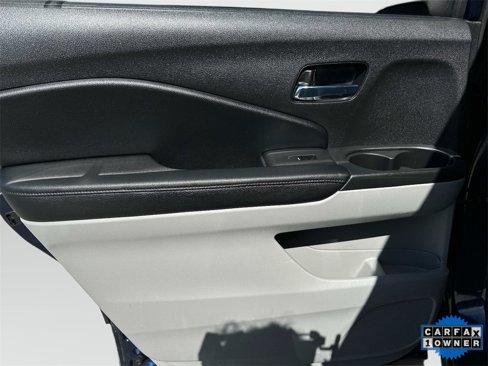 Used 2017 Honda Pilot EX-L image 10