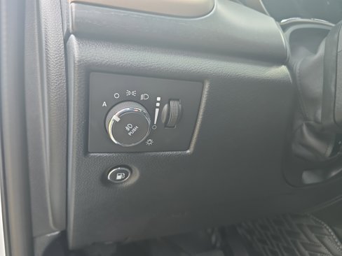 Used 2016 Jeep Grand Cherokee Laredo w/ Quick Order Package 23E image 19