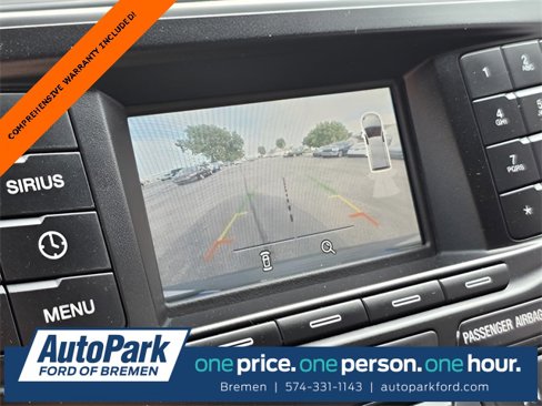 Used 2018 Ford Explorer XLT image 27