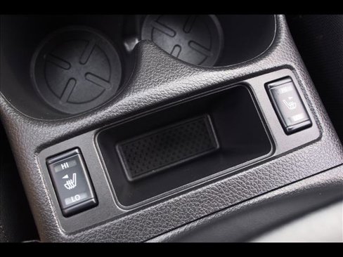 Used 2019 Nissan Rogue SL image 28