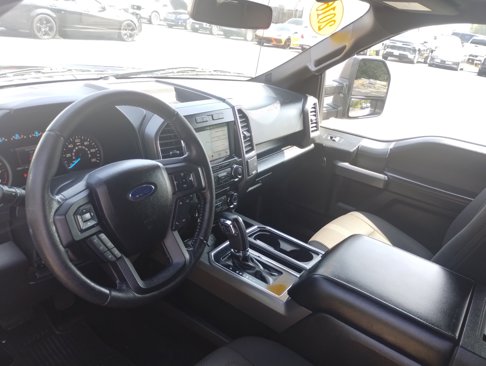Used 2016 Ford F150 XLT w/ Equipment Group 302A Luxury image 9