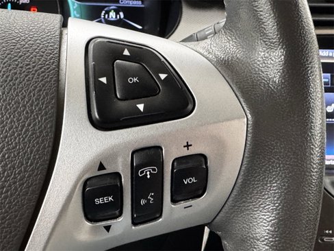 Used 2013 Ford Edge SEL image 21