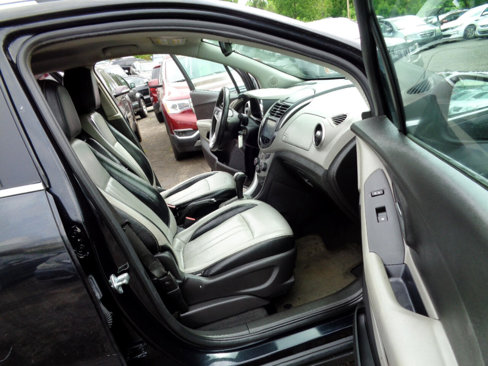 Used 2015 Chevrolet Trax LT w/ LT Plus Package image 17