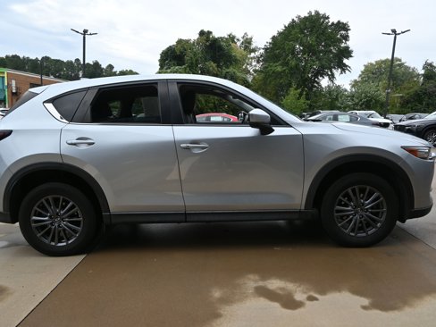 Used 2019 MAZDA CX-5 Touring image 4
