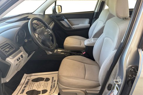 Used 2015 Subaru Forester 2.5i image 9