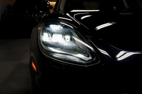 Used 2018 Porsche Panamera image 78