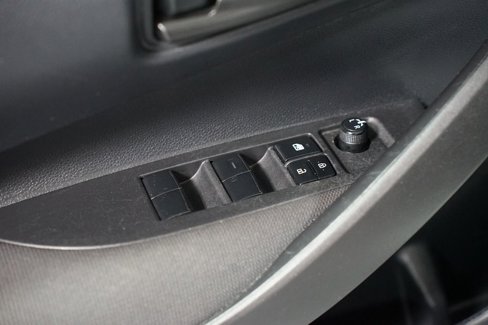Certified 2024 Toyota Corolla LE image 28