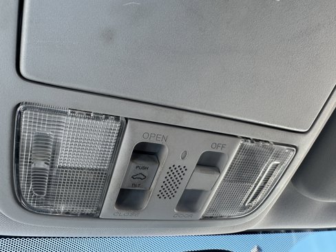 Used 2011 Honda CR-V EX-L image 29
