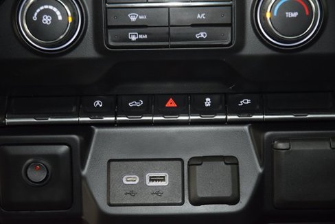 Used 2021 Chevrolet Silverado 1500 Custom image 32