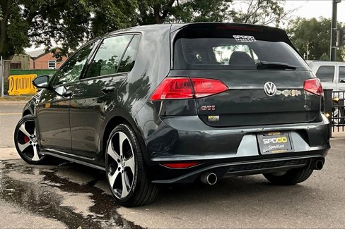 Used 2015 Volkswagen Golf S image 11