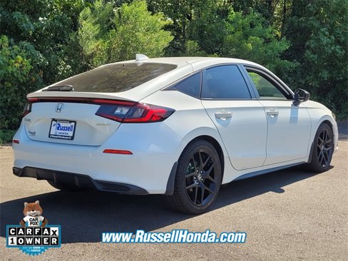 Used 2023 Honda Civic Sport image 3