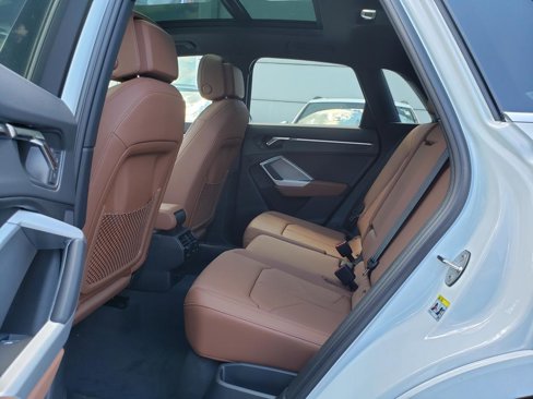 New 2025 Audi Q3 2.0T Premium Plus image 8