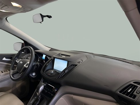 Used 2015 Ford Escape SE w/ Equipment Group 201A image 22