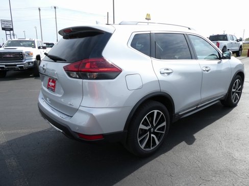 Used 2019 Nissan Rogue SL w/ Premium Package image 5