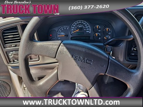 Used 2005 GMC Sierra 2500 W/T image 15