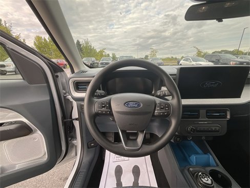 New 2025 Ford Maverick XLT image 14