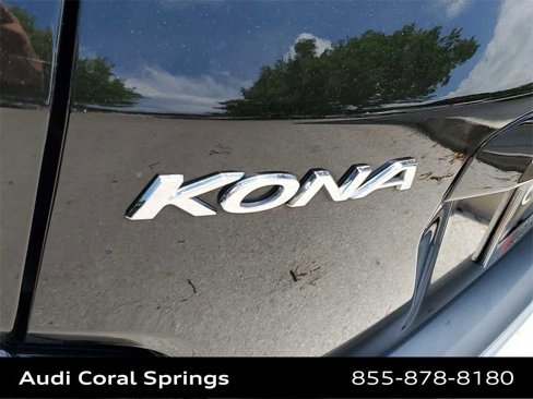 Used 2022 Hyundai Kona Limited image 15
