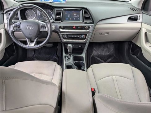 Used 2018 Hyundai Sonata SEL w/ Cargo Package image 16