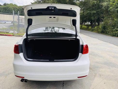 Used 2014 Volkswagen Jetta Sedan image 7