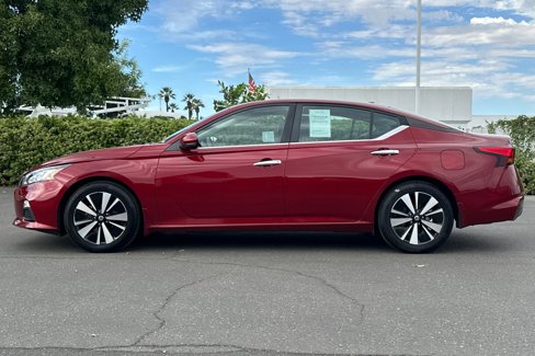 Certified 2021 Nissan Altima 2.5 SV w/ SV Premium Package image 7