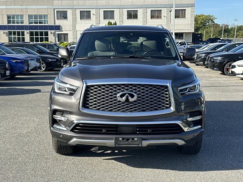 Used 2019 INFINITI QX80 Limited w/ All-Season Package image 9