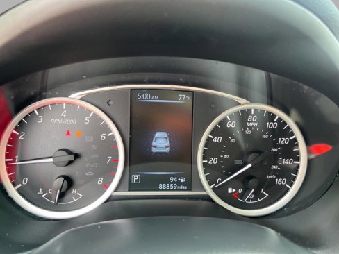 Used 2016 Nissan Sentra SR image 23