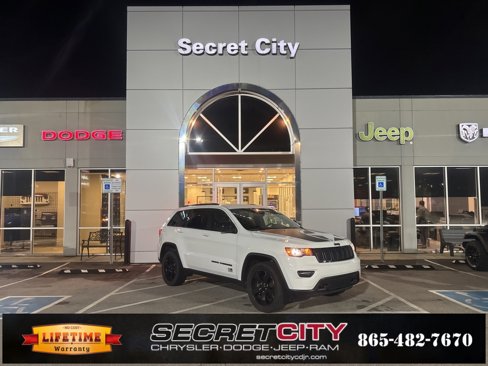 Used 2021 Jeep Grand Cherokee Freedom Edition image 1