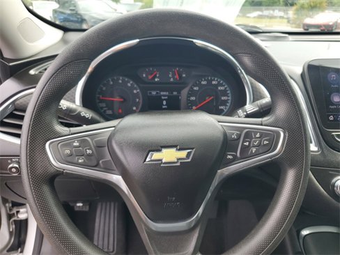 Used 2020 Chevrolet Malibu LT image 27