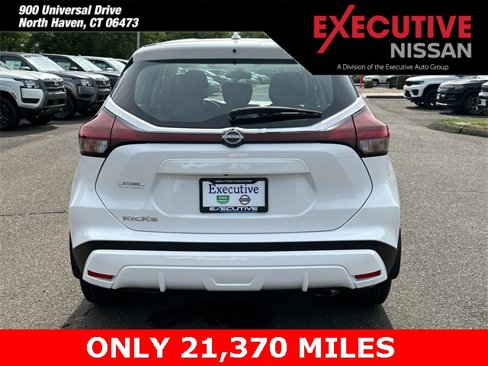 Certified 2023 Nissan Kicks S image 3