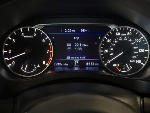 Used 2023 Nissan Altima 2.5 SV image 23
