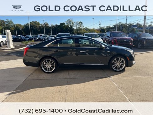 Used 2013 Cadillac XTS Premium image 4