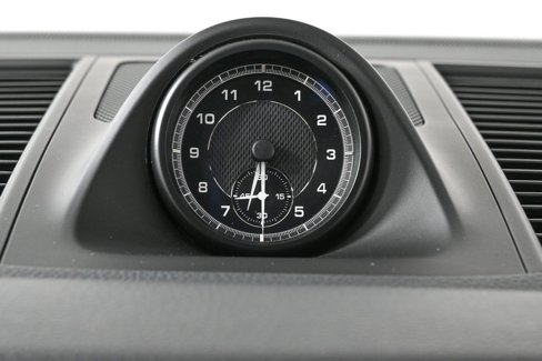 Certified 2025 Porsche Macan image 18