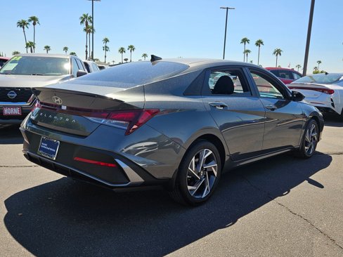 Certified 2025 Hyundai Elantra Sport image 5