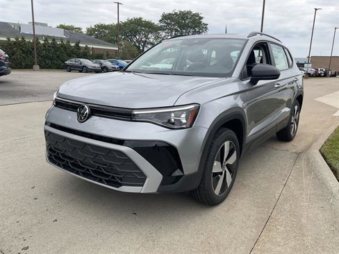 New 2025 Volkswagen Taos S image 3