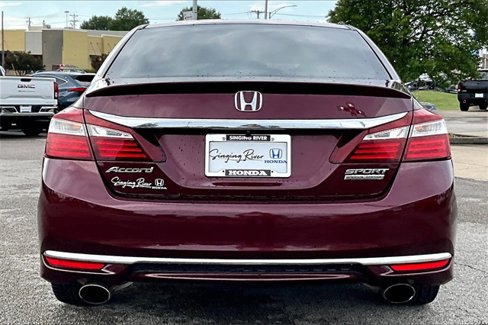 Used 2017 Honda Accord Sport Special Edition image 4