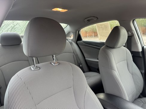 Used 2013 Hyundai Sonata GLS w/ Popular Equipment Pkg image 20