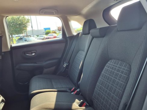 Used 2023 Honda HR-V LX image 10